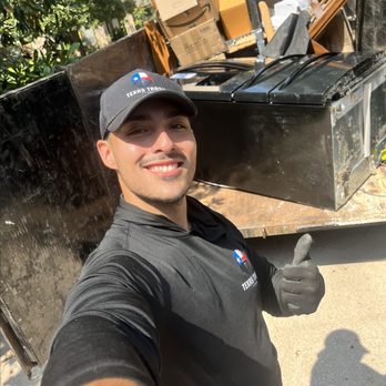 Texas Trash Titans - Junk Removal & Hauling Near Me - Houston, Texas