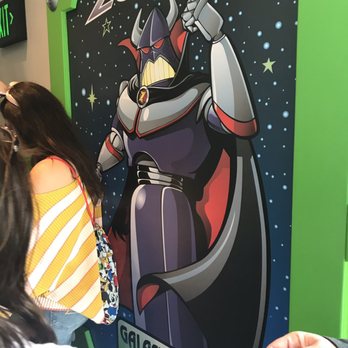 Buzz Lightyear Astro Blasters - Zurg - Amusement Parks Near Me - Anaheim, California