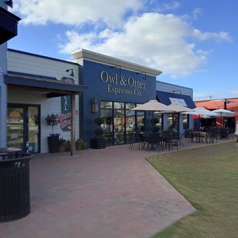 Owl & Otter Espresso - the outside of the building - Coffee & Tea Near Me - Lake Placid, Florida