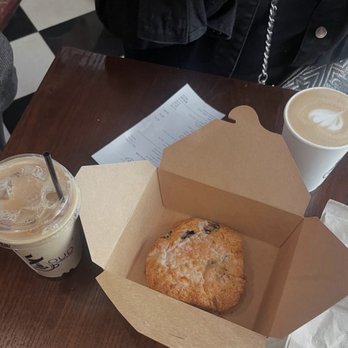 Oud Coffee & Cafe - Scone - Coffee & Tea Near Me - Chicago, Illinois Oud Coffee & Cafe - Scone - Coffee & Tea Near Me - Chicago, Illinois
