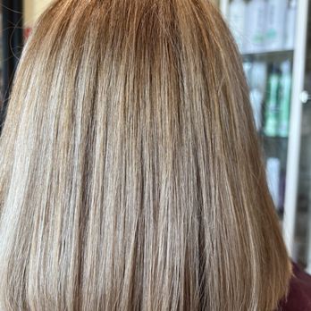 Lisa Li - Color and highlights by Lisa - Hair Stylists Near Me - Burlingame, California Lisa Li - Color and highlights by Lisa - Hair Stylists Near Me - Burlingame, California