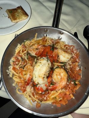 Christopher's World Grille by null