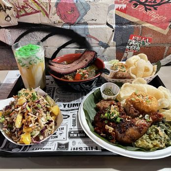 Fikscue Craft BBQ - The whole meal! - Barbeque Near Me - Alameda, California