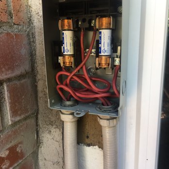 East Bay Heating & Air - Inside of new disconnect switch - Heating & Air Conditioning/HVAC Near Me - Livermore, California East Bay Heating & Air - Inside of new disconnect switch - Heating & Air Conditioning/HVAC Near Me - Livermore, California