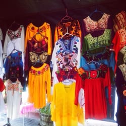 The Desert Gypsy - Hand embroidered clothing from Oaxaca and Chiapas