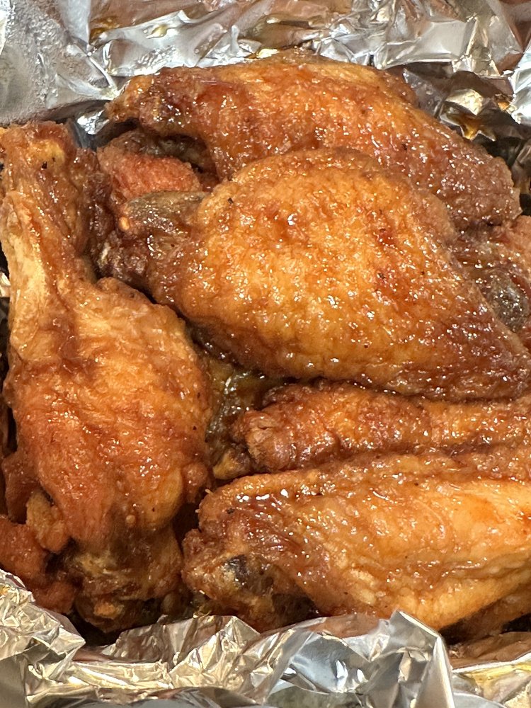 SOUTHERN WINGS EXPRESS Updated October 2024 10 Photos & 57 Reviews 128 Elm St, West Haven