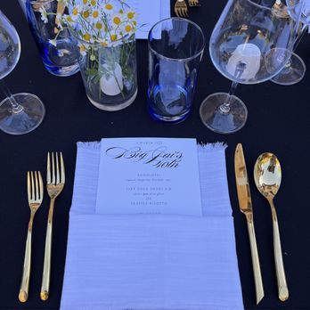 The Branded Chef - table setting with personalized menus - Personal Chefs Near Me