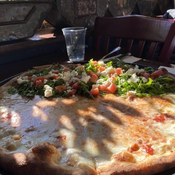 Fellini Pizzeria - Half Arugulacious / half Cheese - Pizza Near Me - Cranston, Rhode Island