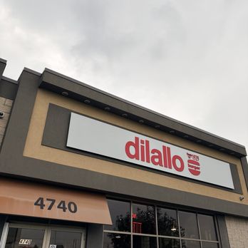 Dilallo - Burgers Near Me - Sainte-Catherine, Quebec Dilallo - Burgers Near Me - Sainte-Catherine, Quebec