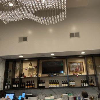 Anantra Thai Restaurant - Interior - Thai Near Me - Canoga Park, California