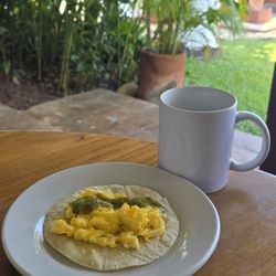 Villas Carrizalillo - We went to Chedraui, for groceries.   The Villas have a small kitchen.