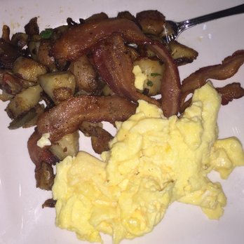 Highlands - Coffee & Tea Near Me - Washington, DC, District of Columbia