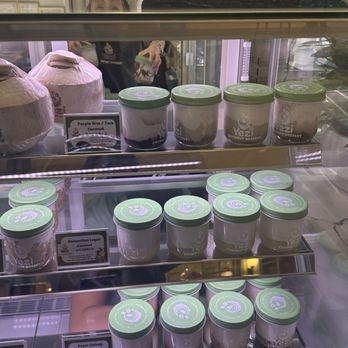 Yezi Coconut Dessert - Desserts Near Me - Bellevue, Washington Yezi Coconut Dessert - Desserts Near Me - Bellevue, Washington
