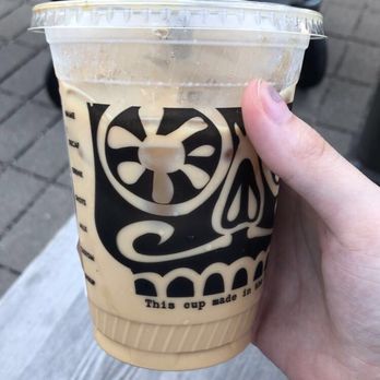 Colectivo Coffee Logan Square - Ice White Mocha w/ Oat Milk - Coffee & Tea Near Me - Chicago, Illinois Colectivo Coffee Logan Square - Ice White Mocha w/ Oat Milk - Coffee & Tea Near Me - Chicago, Illinois