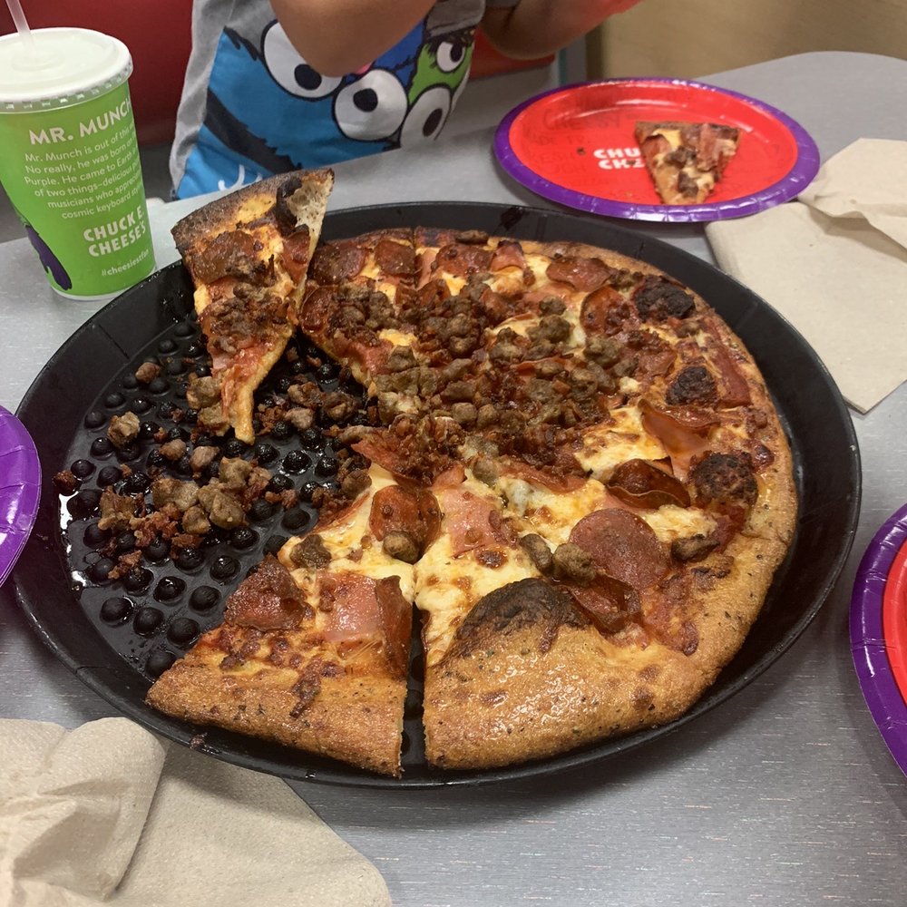 Chuck E. Cheese - 5 meat pizza - Pizza Near Me - San Diego, California Chuck E. Cheese - 5 meat pizza - Pizza Near Me - San Diego, California