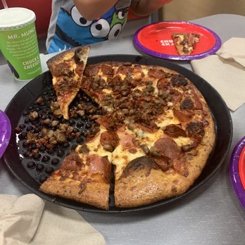 Chuck E. Cheese - 5 meat pizza - Pizza Near Me - San Diego, California Chuck E. Cheese - 5 meat pizza - Pizza Near Me - San Diego, California