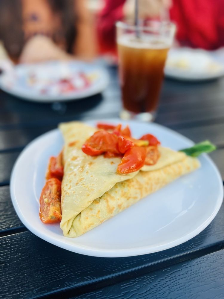 Crêpe Café Sisters