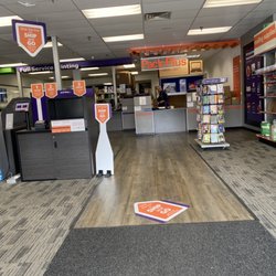 FedEx Office Print & Ship Center