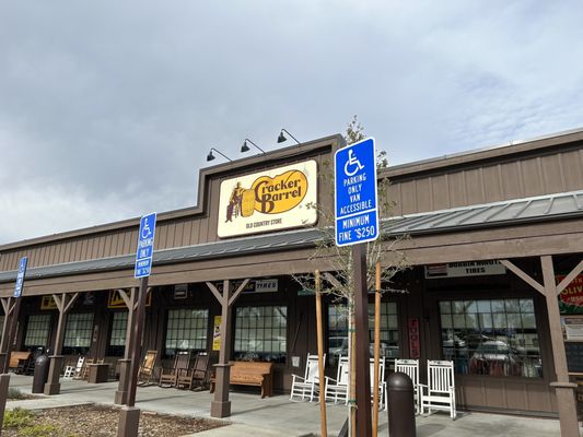 Cracker Barrel Old Country Store by null