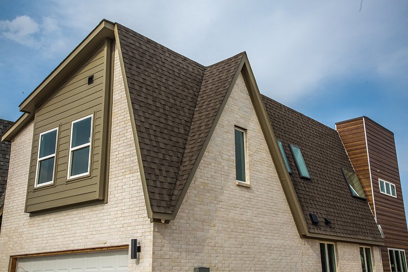 Slide of Roder Roofing Solutions