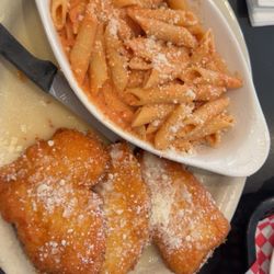Lucci's Pizza and Pasta - Chicken Romano