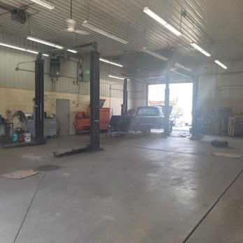 Buckley's Auto Repair - Our facility - Auto Repair Near Me - Elgin, Illinois