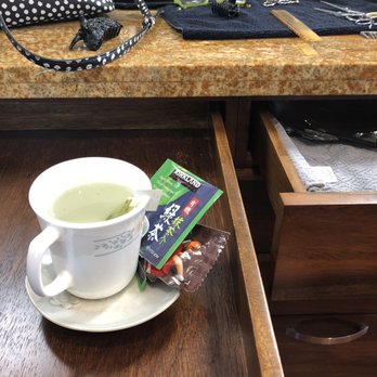 Mehana Salon - Hair Salons Near Me - Ewa Beach, Hawaii