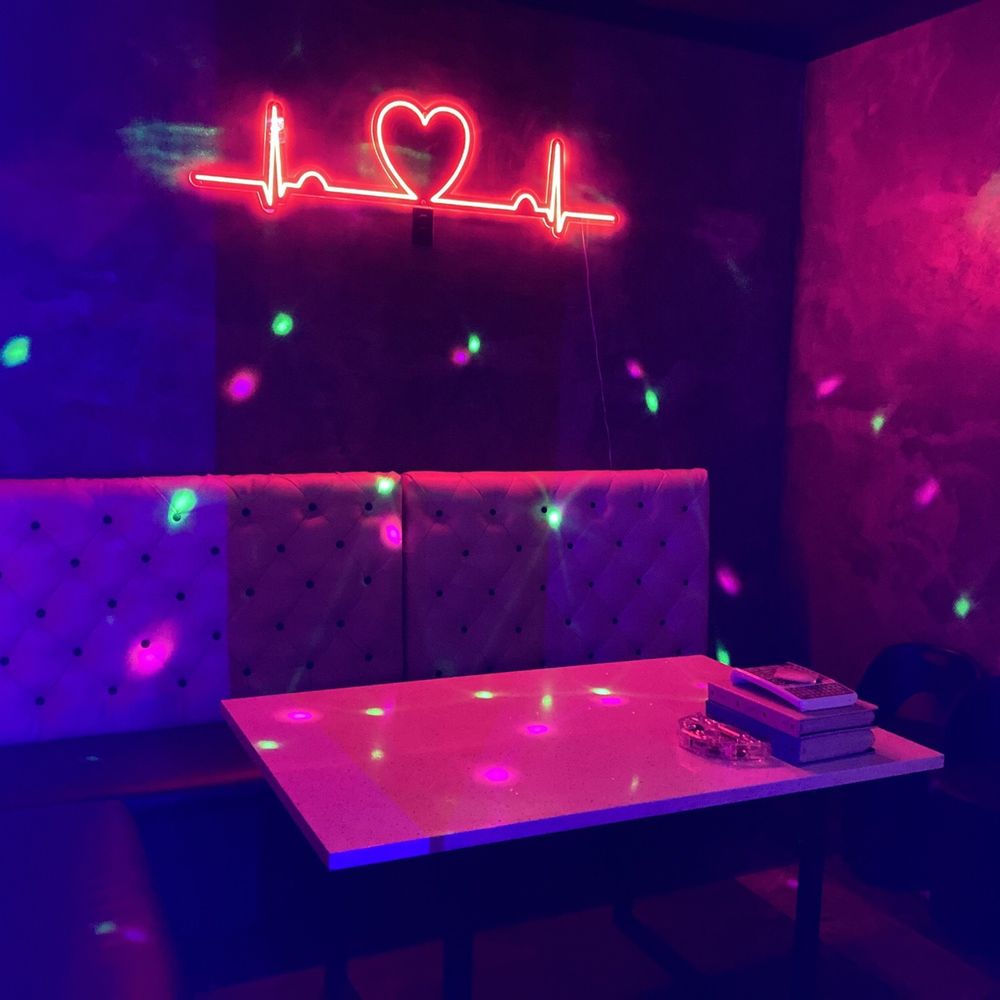 Soju Blues - So chic - Korean Near Me - Houston, Texas