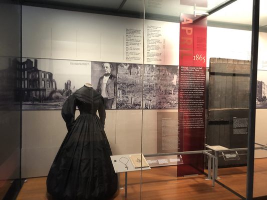 Tredegar Iron Works by null