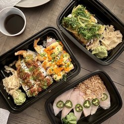 Wild Ginger - Top to bottom: Tropic Thunder, Power Roll, Joker Roll (no Kani), Yellowtail Jalapeno Sashimi
