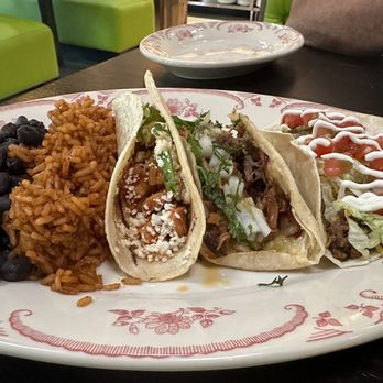 El Camino - Gringo taco, chicken taco, and Carne Asada taco - Mexican Near Me - Boca Raton, Florida El Camino - Gringo taco, chicken taco, and Carne Asada taco - Mexican Near Me - Boca Raton, Florida