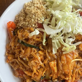 Chef Burma - Burmese Style Pad Thai - Burmese Near Me - Sacramento, California Chef Burma - Burmese Style Pad Thai - Burmese Near Me - Sacramento, California