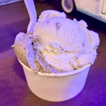 Lix Uptown Ice Cream - Turkish Coffee and Rosemary Butter Pecan - Ice Cream & Frozen Yogurt Near Me - Phoenix, Arizona Lix Uptown Ice Cream - Turkish Coffee and Rosemary Butter Pecan - Ice Cream & Frozen Yogurt Near Me - Phoenix, Arizona