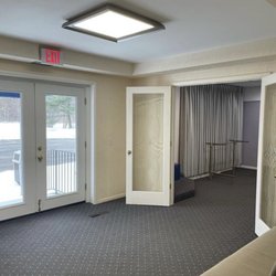 Shapiro Funeral Care - Shapiro entrance