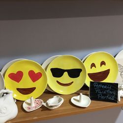 The Coloring Room - Emoji paint party!