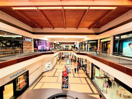 Brea Mall by null