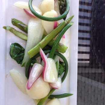 CedarCreek Estate Winery - Vegetables. Fresh local good with a young summer wine - Wineries Near Me - Kelowna, British Columbia CedarCreek Estate Winery - Vegetables. Fresh local good with a young summer wine - Wineries Near Me - Kelowna, British Columbia