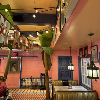Chuy's - Inside - Mexican Near Me - Florence, Kentucky