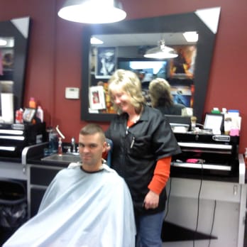 Knuckleheads Barber Shop - Missy Quit flirting - Barbers Near Me - St. Robert, Missouri Knuckleheads Barber Shop - Missy Quit flirting - Barbers Near Me - St. Robert, Missouri