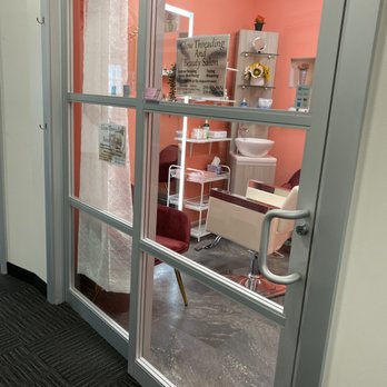 Glow Threading and Beauty Salon - Waxing Near Me - Bothell, Washington