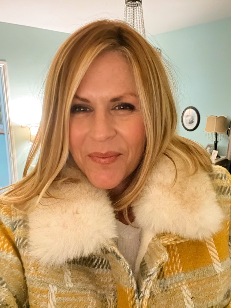 SALON PRIVE PA Updated October 2024 13 Reviews 408 S State St