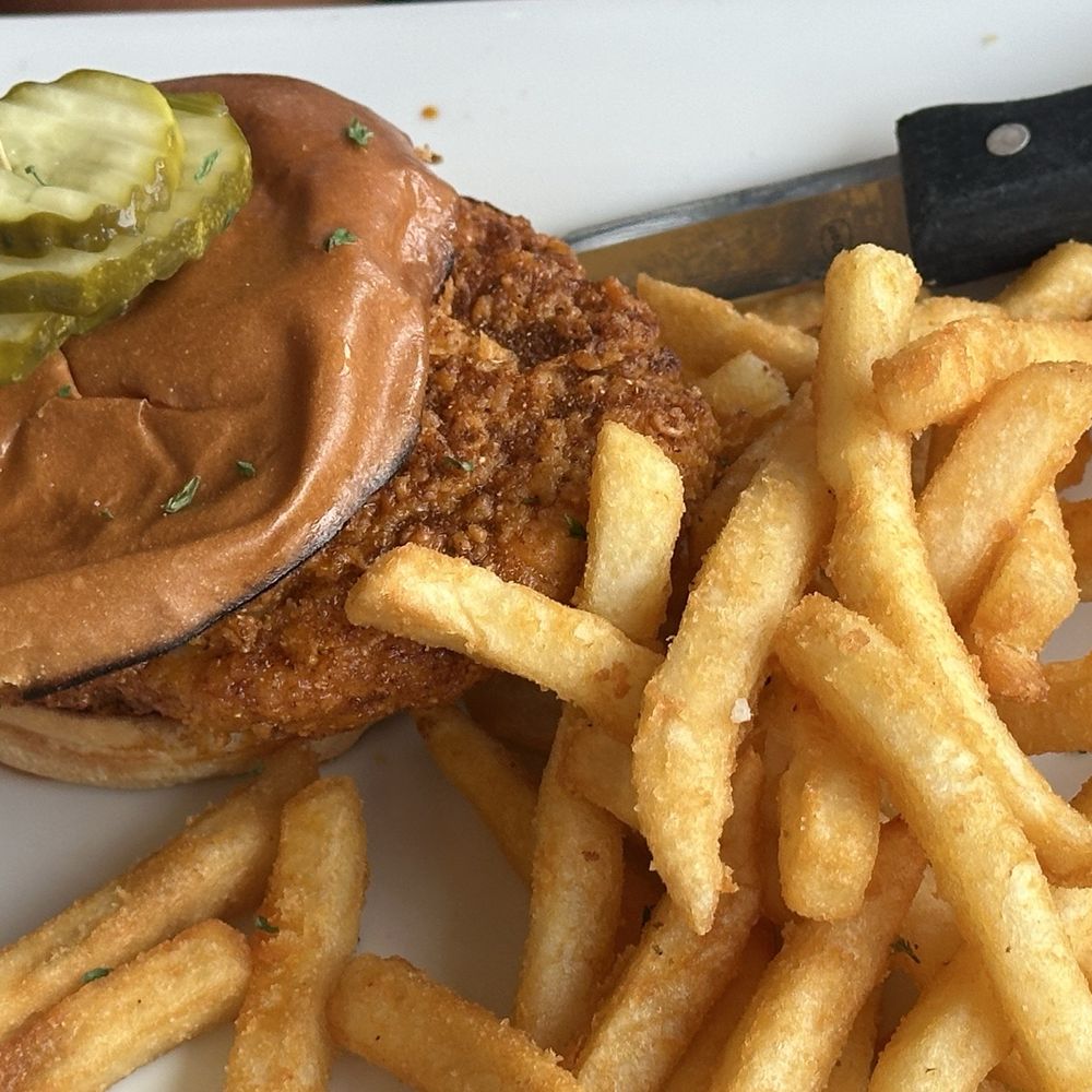 Backwaters on Sand Key - Hot chicken sandwich - Seafood Near Me - Clearwater Beach, Florida