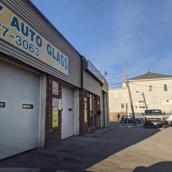 Spindle City Auto Glass - Windshield Installation & Repair Near Me - Fall River, Massachusetts Spindle City Auto Glass - Windshield Installation & Repair Near Me - Fall River, Massachusetts