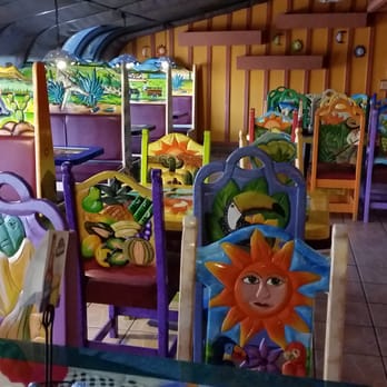 El Rancherito - Art and color every where! - Mexican Near Me - Effingham, Illinois El Rancherito - Art and color every where! - Mexican Near Me - Effingham, Illinois