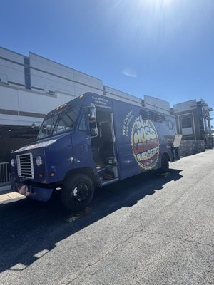 Hoss' Loaded Burger Shop by null