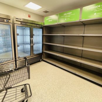 Publix - Not very many curbside orders but the store was pretty packed - Grocery Near Me - Longwood, Florida Publix - Not very many curbside orders but the store was pretty packed - Grocery Near Me - Longwood, Florida