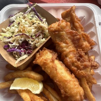 Wailoa Grill - FISH AND CHIPS - Fast Food Near Me - Hilo, Hawaii