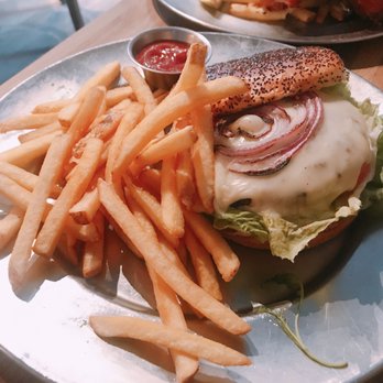 Eureka! - American Near Me - Seattle, Washington