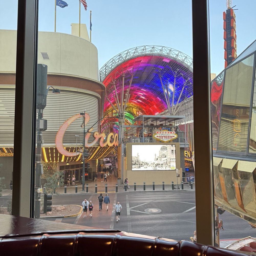 Oscar's Steakhouse - Steakhouses Near Me - Las Vegas, Nevada