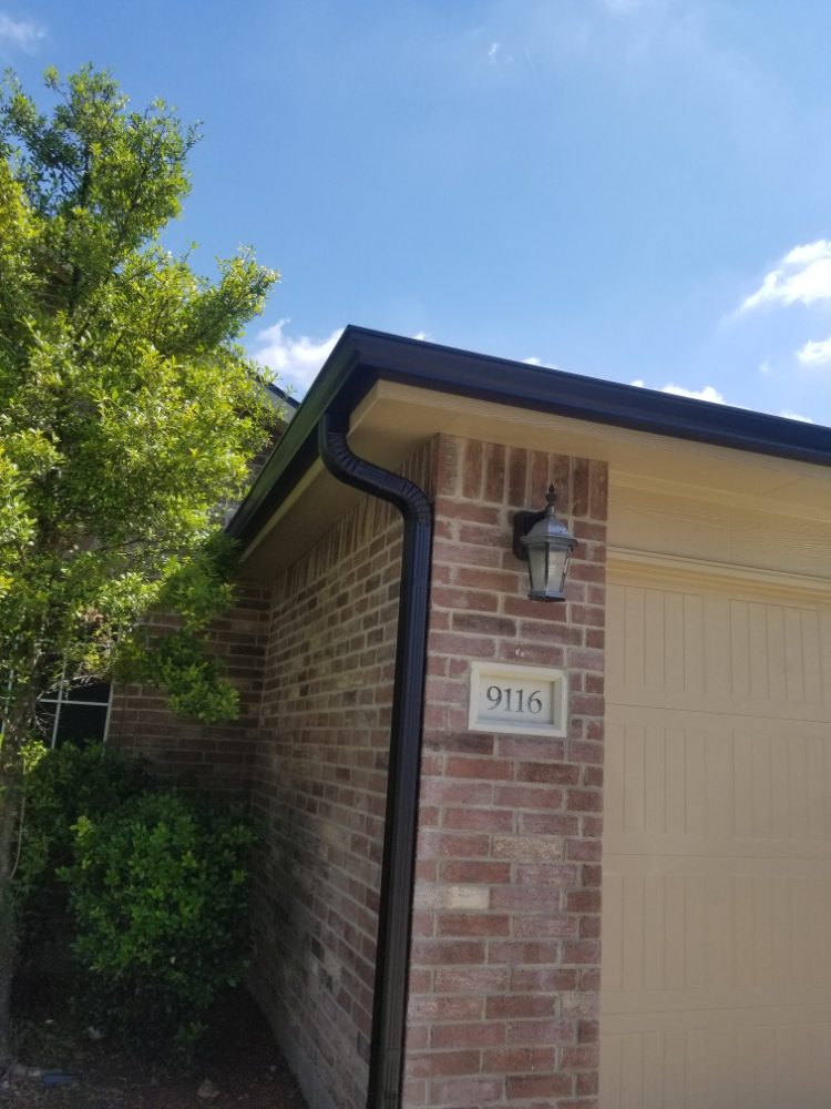 Slide of Complete Construction & Roofing